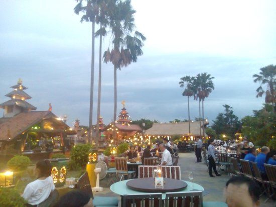 Koh Lanta Suvarnbhumi Restaurant